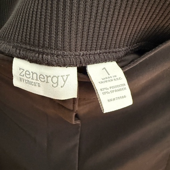 Zenergy by Chico’s | Size 1 (Small) Joggers | Cargo Style | Tie Ankle - Picture 4 of 5